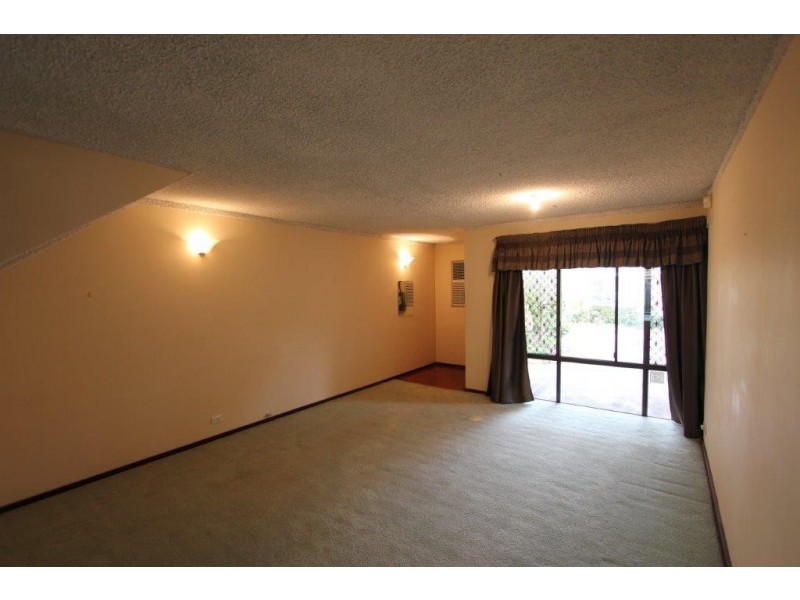 3/66 Eric Street, Como WA 6152