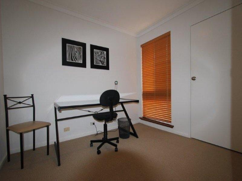 2/114 Labouchere Road, South Perth WA 6151