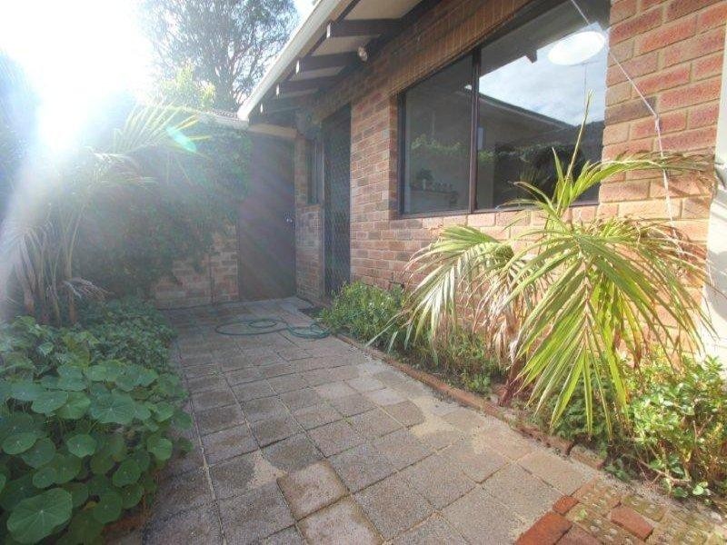 2/114 Labouchere Road, South Perth WA 6151