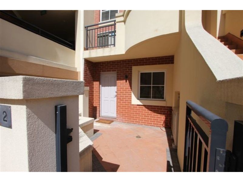 2/3 Brigid Road, Subiaco WA 6008