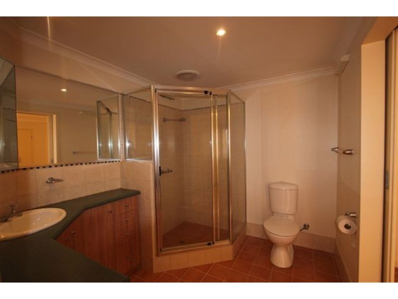 2/3 Brigid Road, Subiaco WA 6008