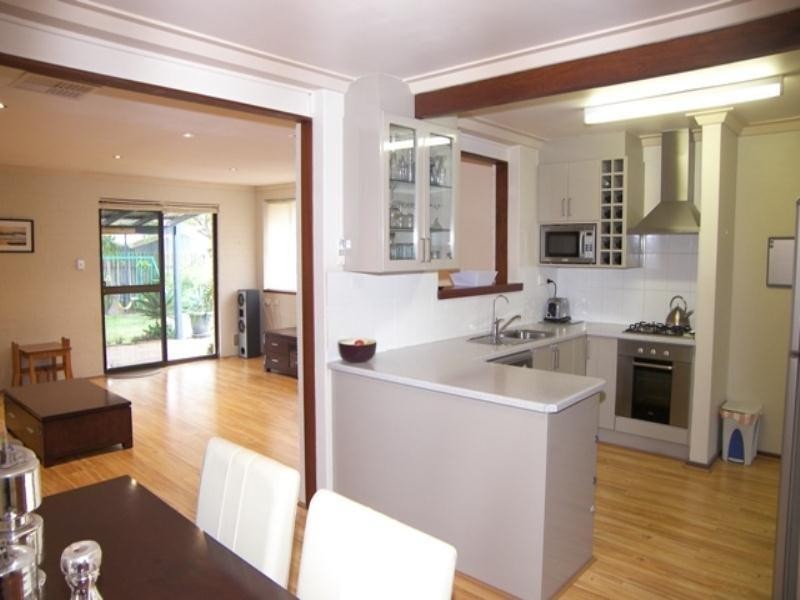 13 Seaflower Cresent, Craigie WA 6025