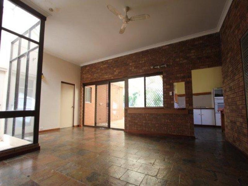 1 Wyndham Street, St James WA 6102