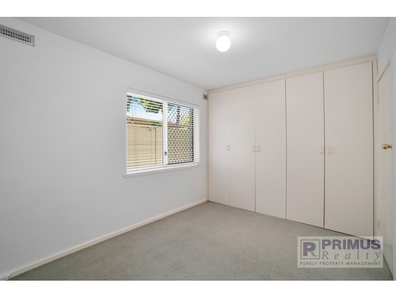 1/64 Gardner Street, Como WA 6152