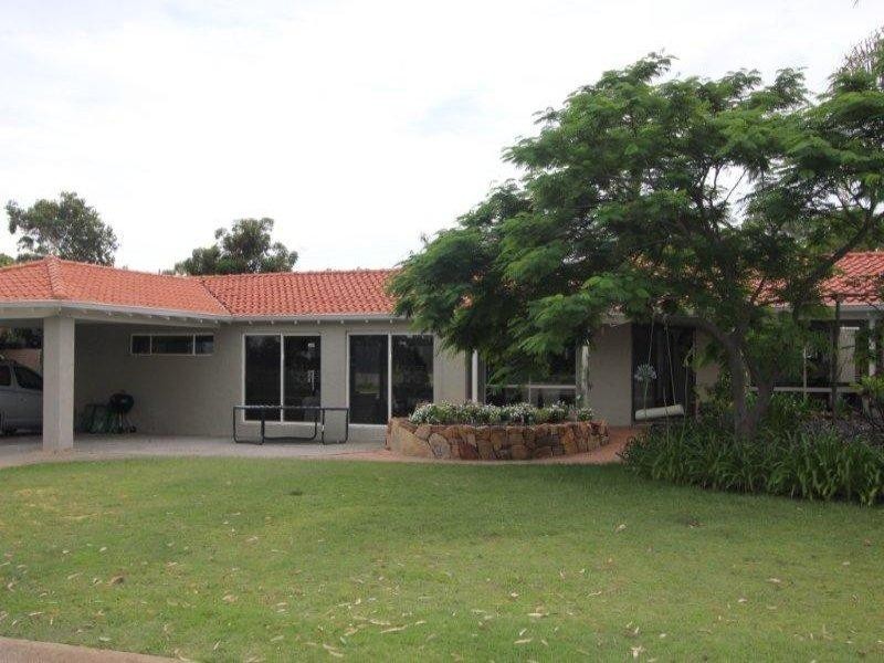 24 Koolan Drive, Shelley WA 6148