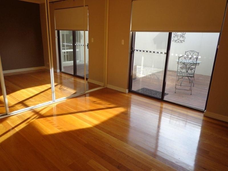 24 Koolan Drive, Shelley WA 6148