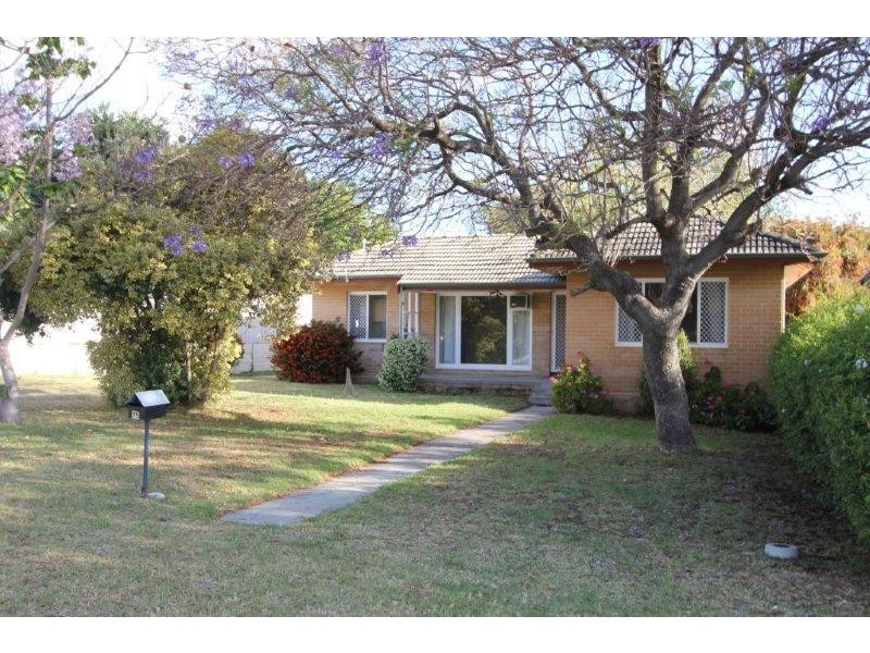 15 Keenan Street, Hamilton Hill WA 6163