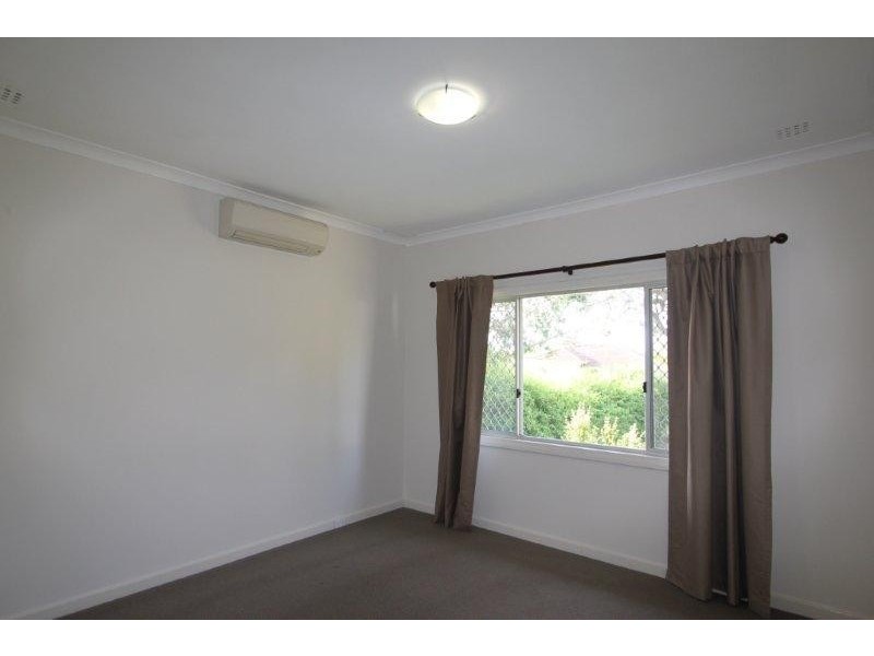 15 Keenan Street, Hamilton Hill WA 6163