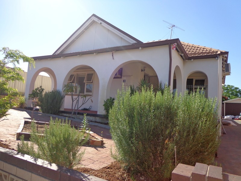 12 Mint Street, East Victoria Park WA 6101