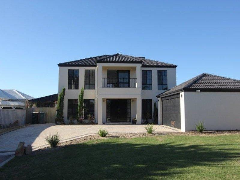 9 Rambler Green, Ocean Reef WA 6027