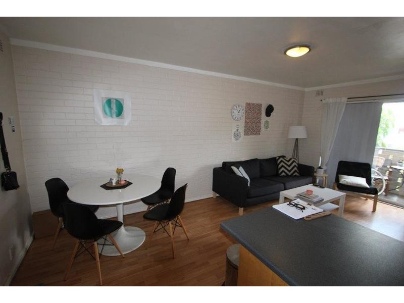 24/11 Stirling Road, Claremont WA 6010