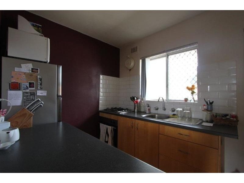 24/11 Stirling Road, Claremont WA 6010