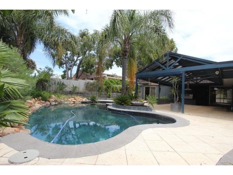 38 Alfreton Way, Duncraig WA 6023
