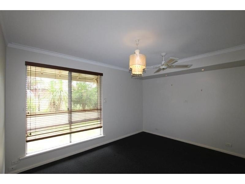 38 Alfreton Way, Duncraig WA 6023