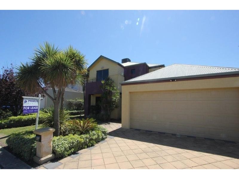 32 Gillon Street, Karawara WA 6152