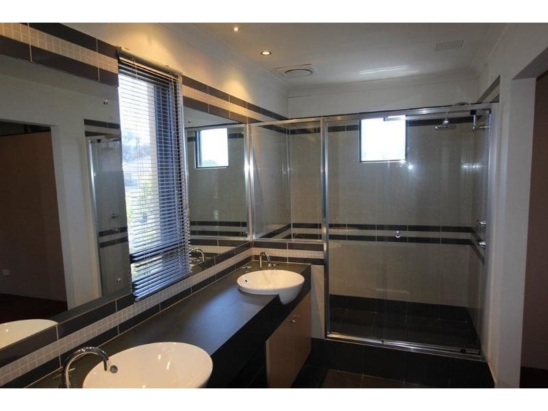 32 Gillon Street, Karawara WA 6152