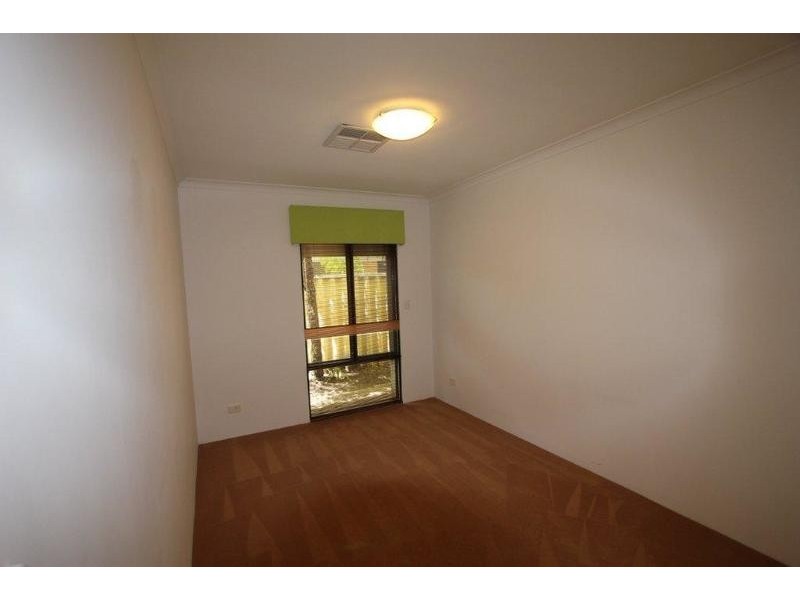 32 Gillon Street, Karawara WA 6152