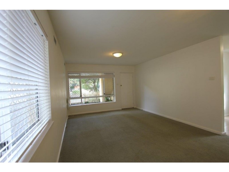 1/64 Gardner Street, Como WA 6152