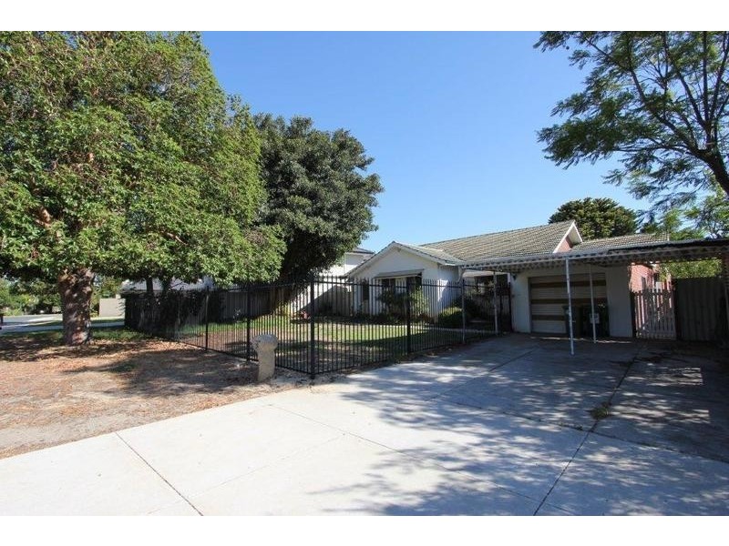 27 Bickley Crescent, Manning WA 6152