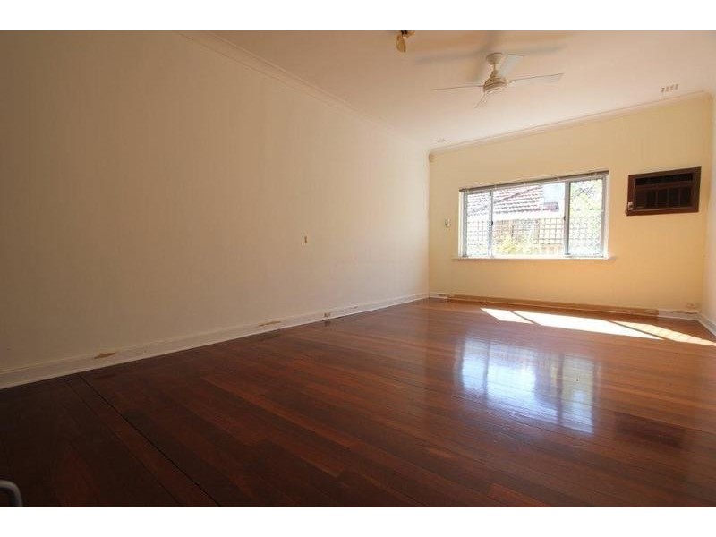 27 Bickley Crescent, Manning WA 6152