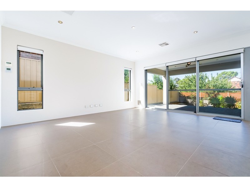 82 Arlington Avenue, South Perth WA 6151