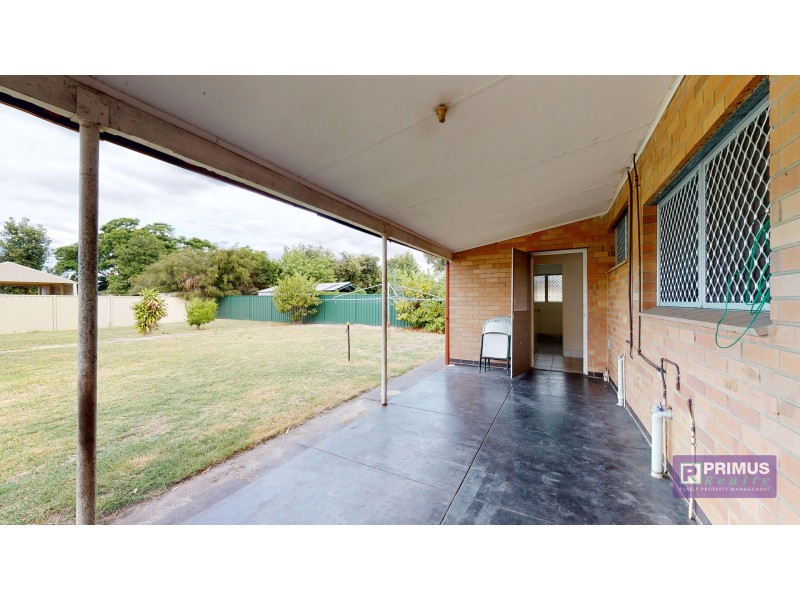 96 Gabriel Street, Cloverdale WA 6105