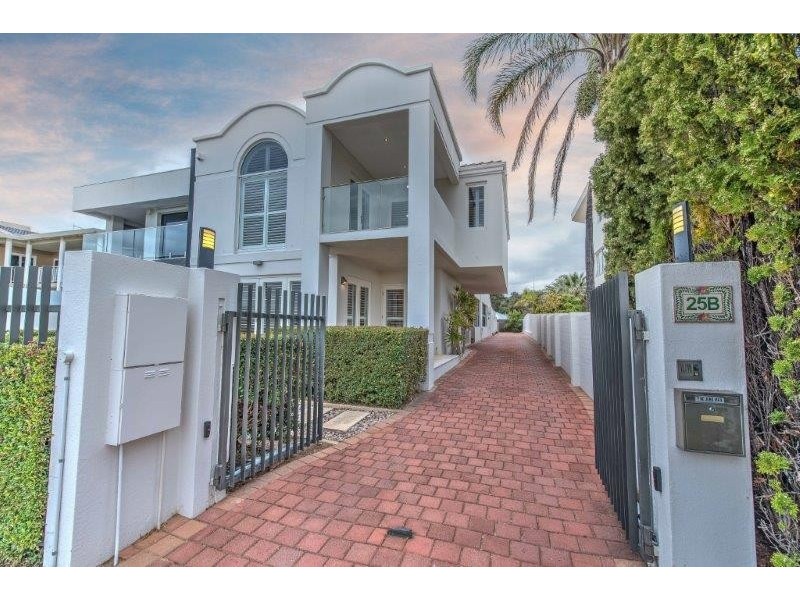 B/25 Dunkley Avenue, Applecross WA 6153