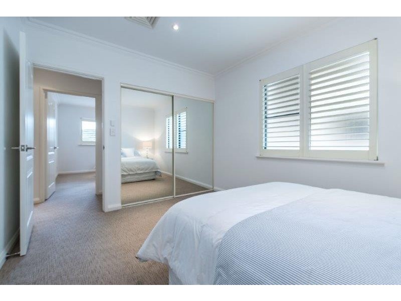 B/25 Dunkley Avenue, Applecross WA 6153