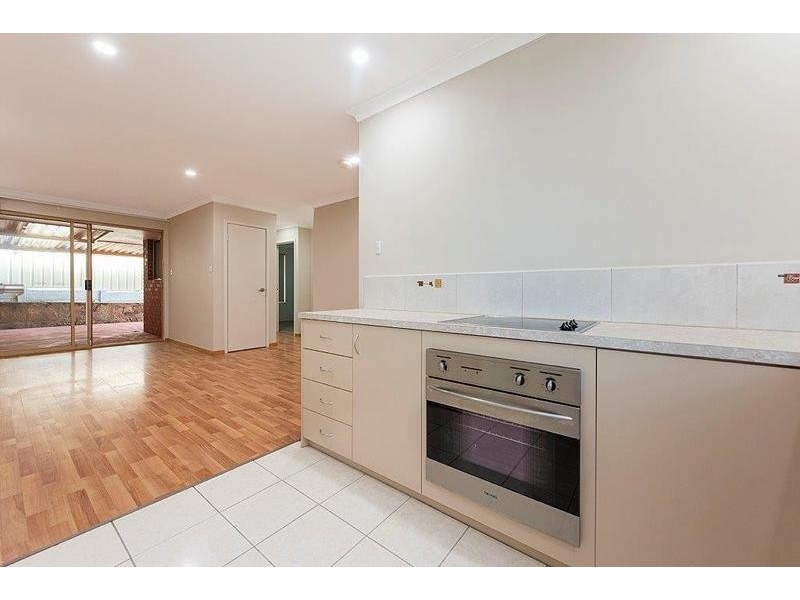 2/138 Carnarvon Street, East Victoria Park WA 6101