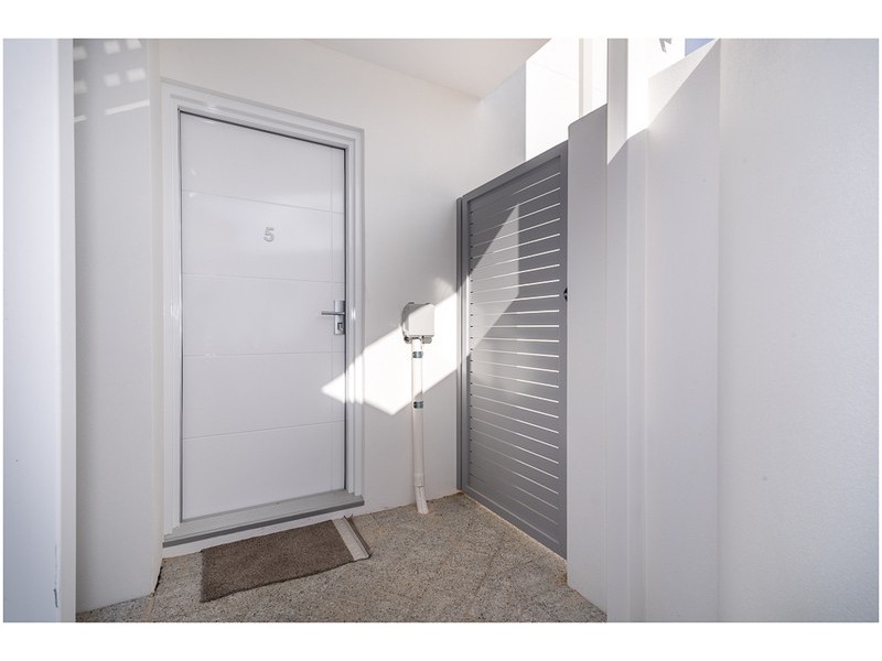 5/334 Belmont Avenue, Kewdale WA 6105