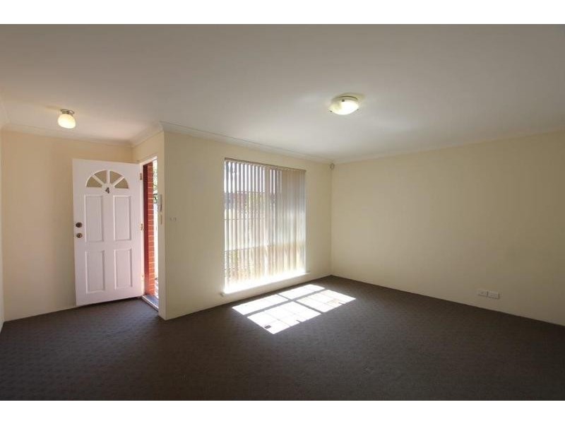 4/42 Colombo Street, Victoria Park WA 6100