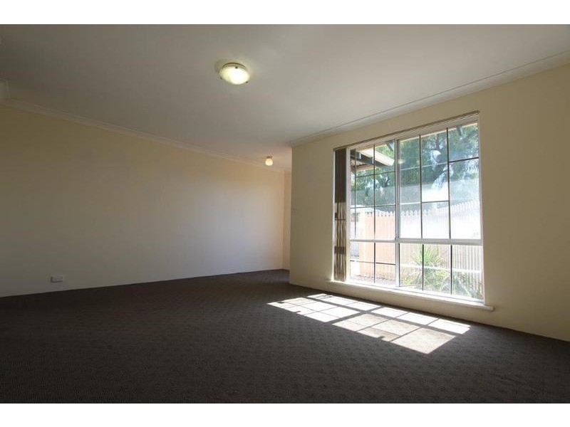 4/42 Colombo Street, Victoria Park WA 6100