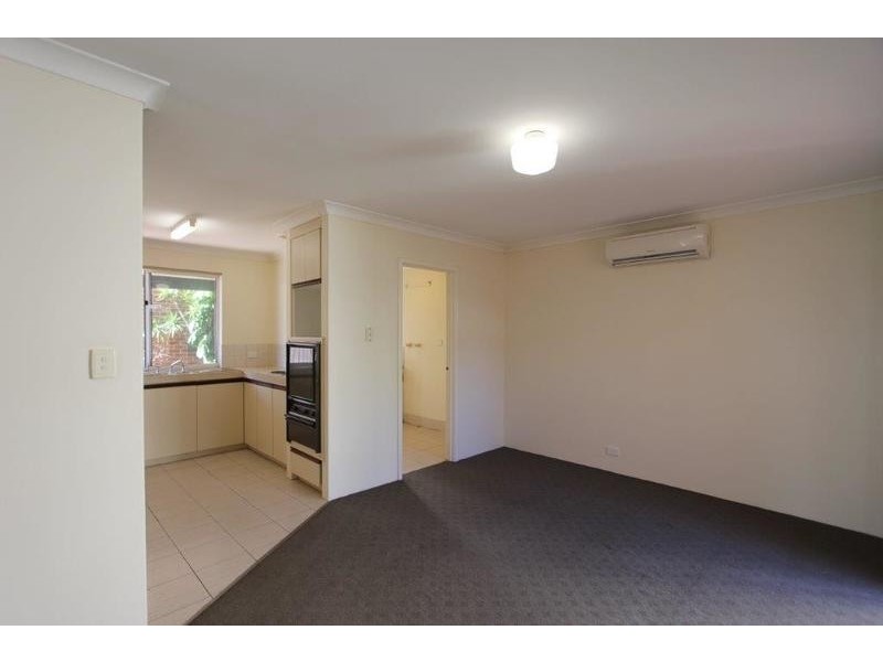 4/42 Colombo Street, Victoria Park WA 6100
