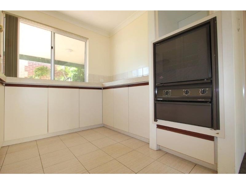 4/42 Colombo Street, Victoria Park WA 6100