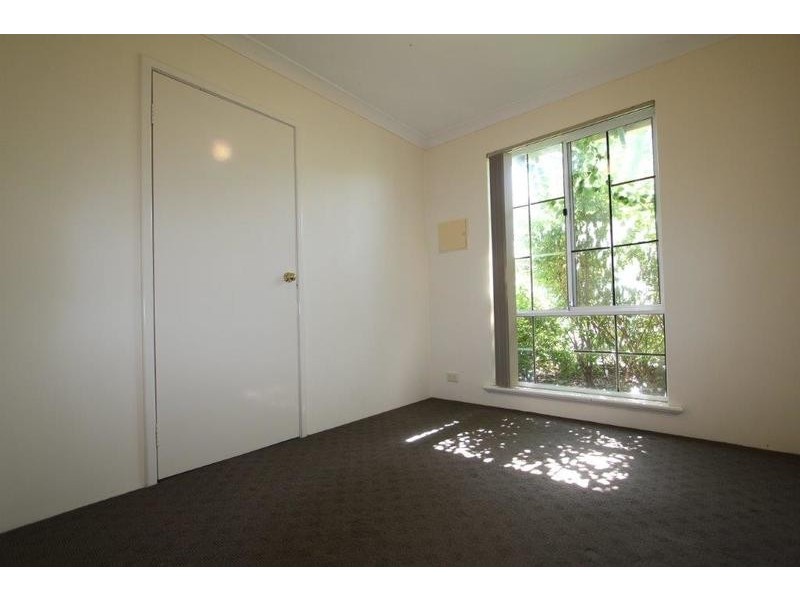 4/42 Colombo Street, Victoria Park WA 6100