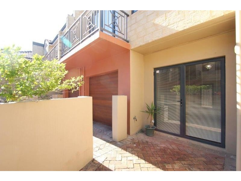 7/10 Kimberley Street, West Leederville WA 6007