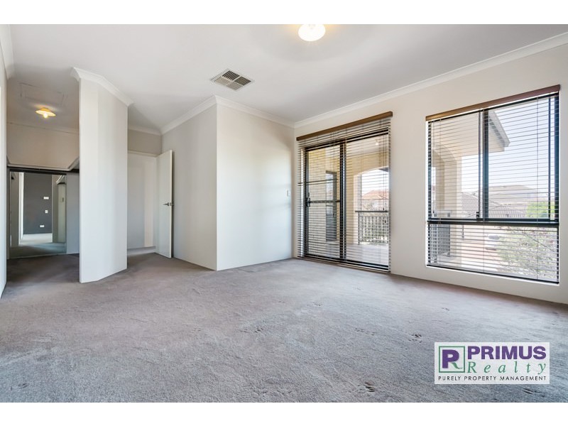 13 Barang Circuit, Karawara WA 6152