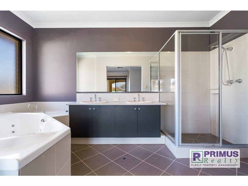 13 Barang Circuit, Karawara WA 6152