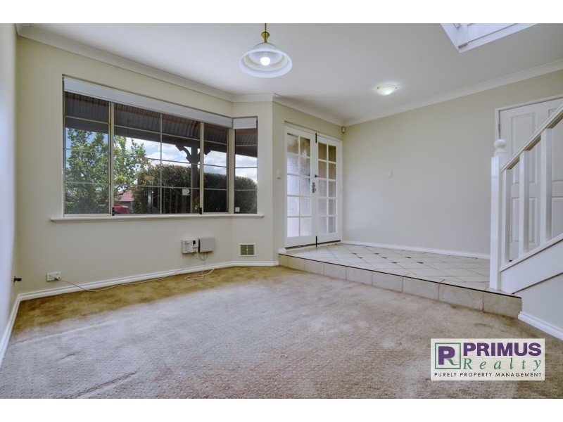 71 Cloister Avenue, Manning WA 6152