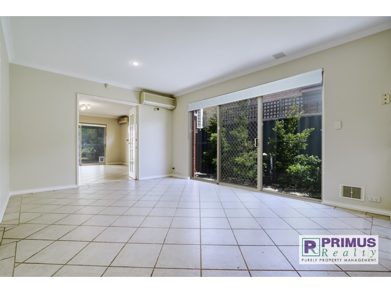 71 Cloister Avenue, Manning WA 6152