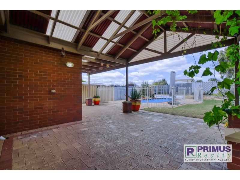 71 Cloister Avenue, Manning WA 6152