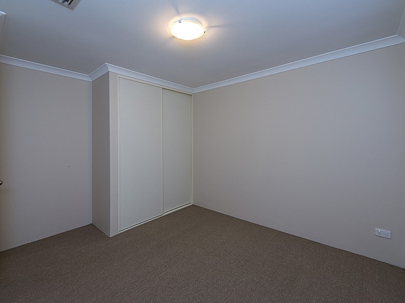 2/146 Kooyong Road, Rivervale WA 6103