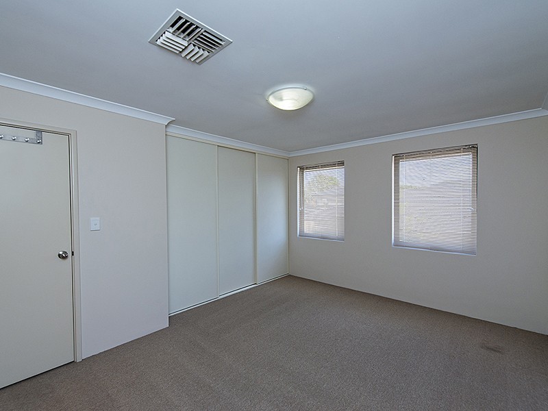 2/146 Kooyong Road, Rivervale WA 6103