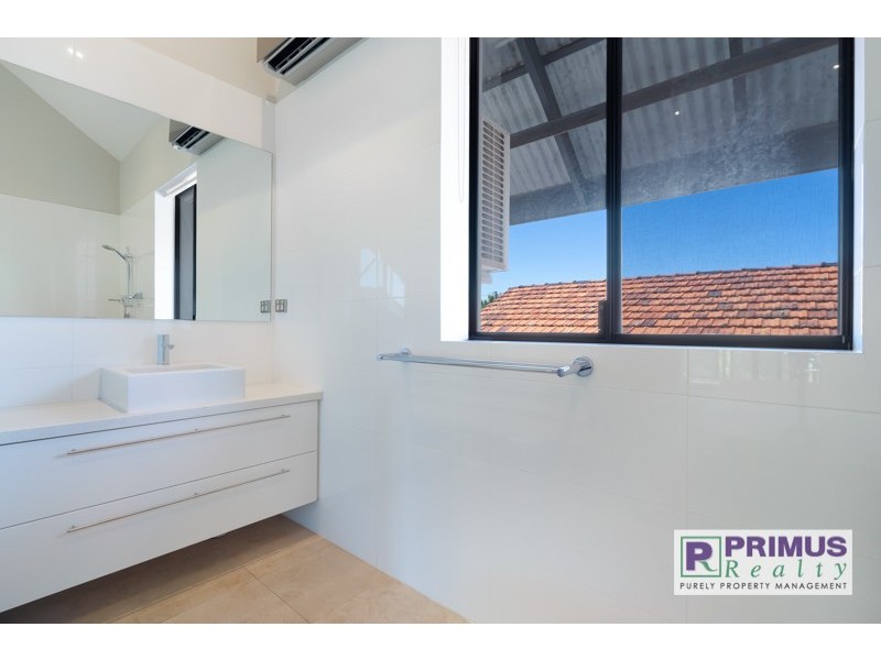 2/6 Brookside Avenue, South Perth WA 6151