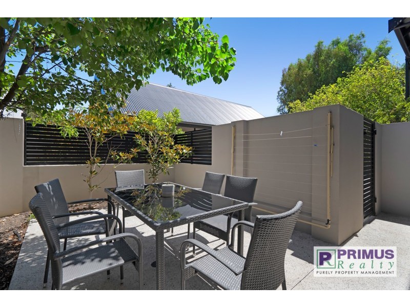 4/6 Brookside Avenue, South Perth WA 6151