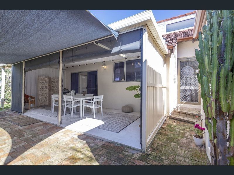 3/208 Coode Street, Como WA 6152