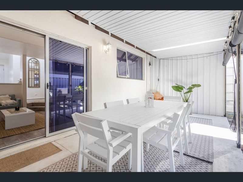 3/208 Coode Street, Como WA 6152