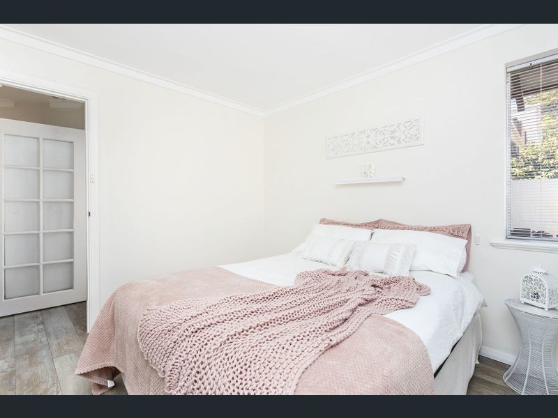 3/208 Coode Street, Como WA 6152