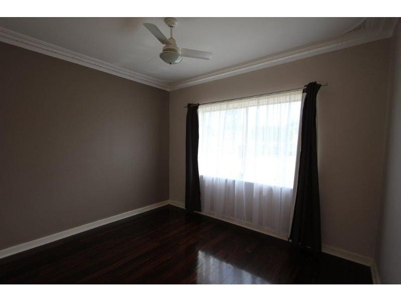 188 Gabriel Street, Cloverdale WA 6105