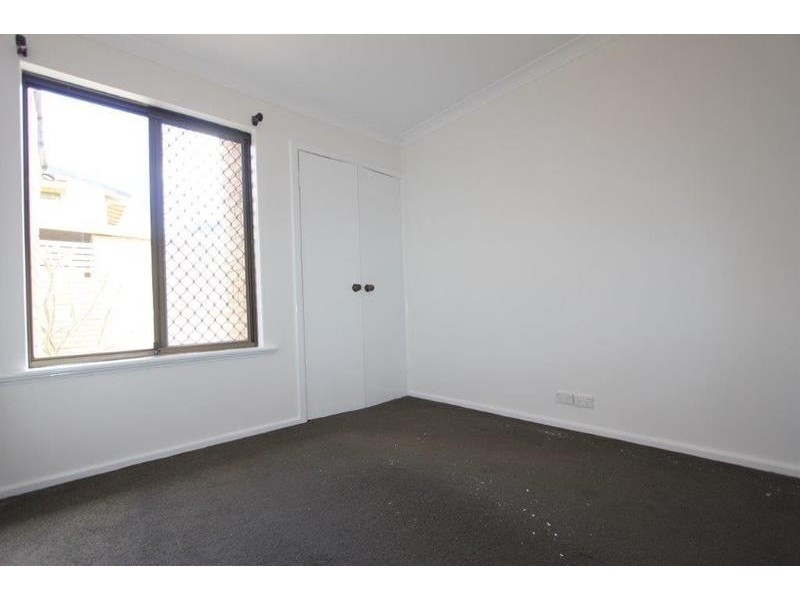 2/173 Melville Parade, Como WA 6152